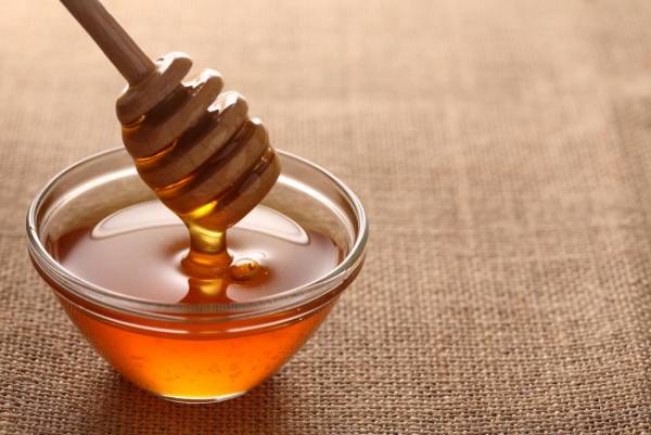عسل برای درمان شکم